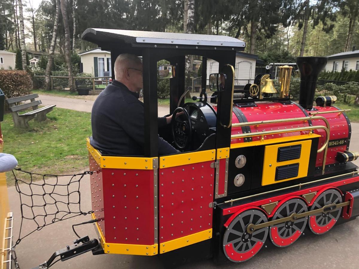 הונדרלו Luxe Chalet Leeuwenhart - Recreation Only מראה חיצוני תמונה